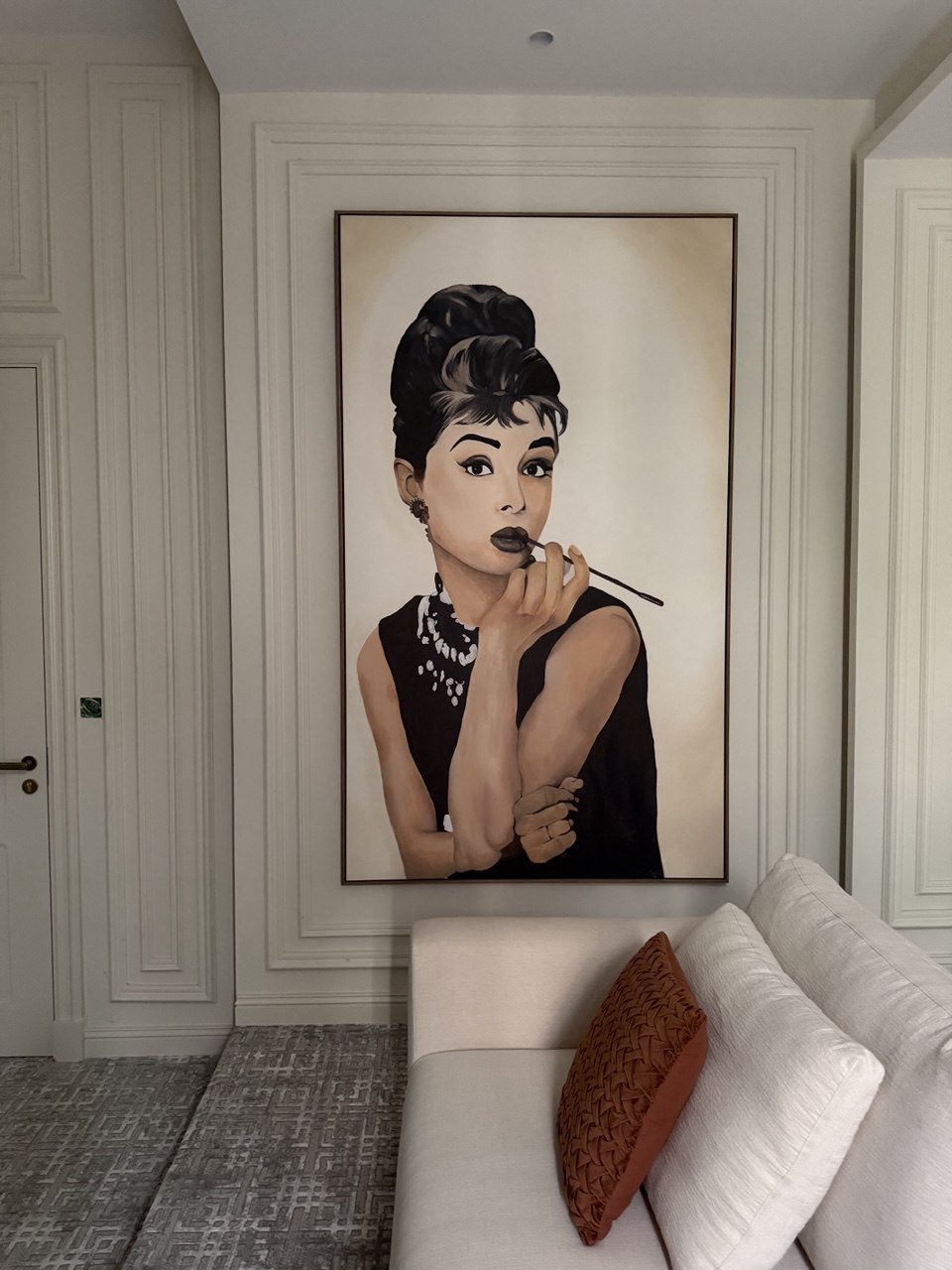 Portrait Acrylic Paint for Cinema Room